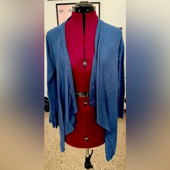 Blue Butterfly Sweater - Picture 2 of 2